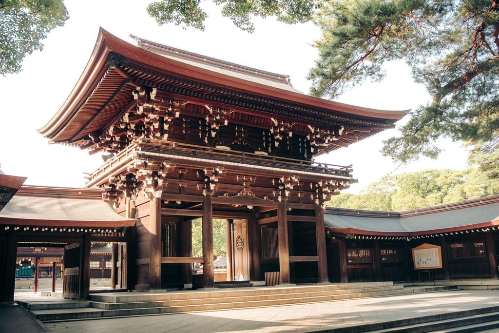 Meiji Jingu Shrine Guide