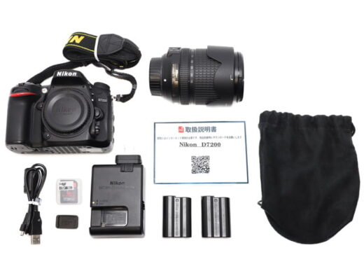 Nikon D7200 (AF-S DX 18-140mm VR) Rental in Japan