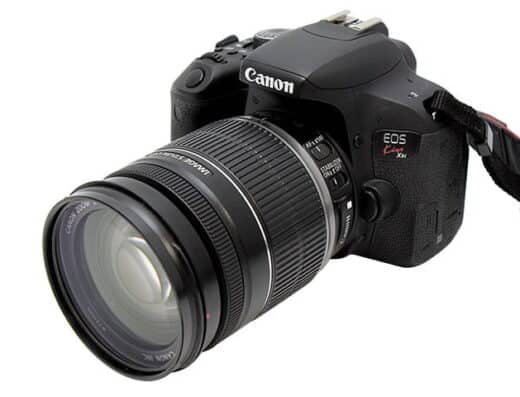 Canon EOS Kiss X9i with EF-S 18-200mm F3.5-5.6 IS Rental in Japan
