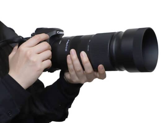 Sports Photography Set Canon (EOS 80D, SIGMA 100-400mm) Rental in Japan