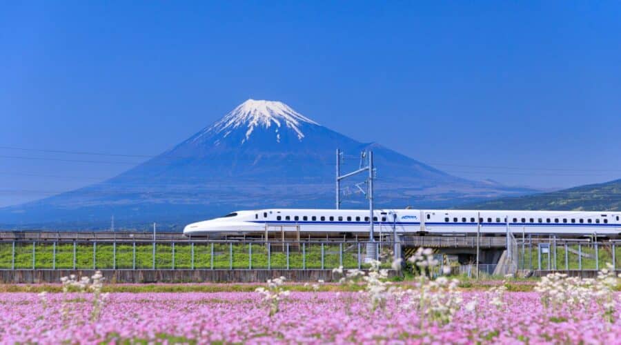 How to Get From Tokyo to Mount Fuji: Your Complete Transport Guide