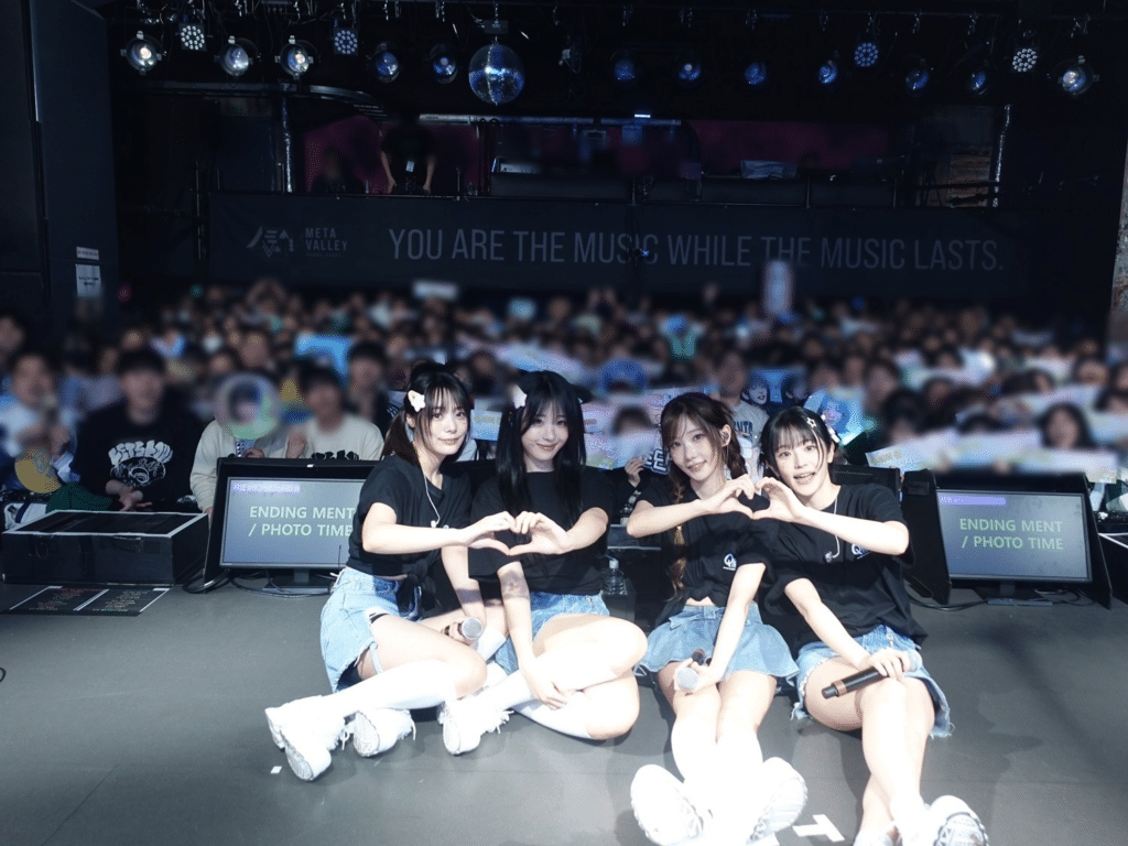 QWER Japan Tour