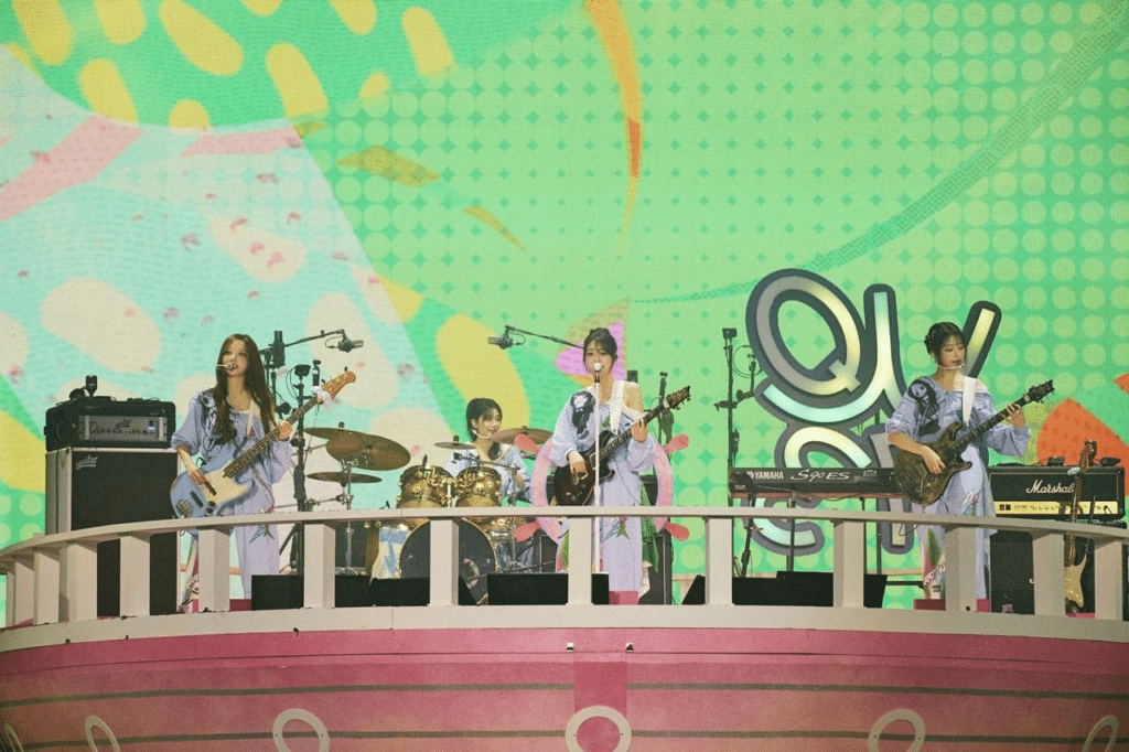 QWER Japan Tour