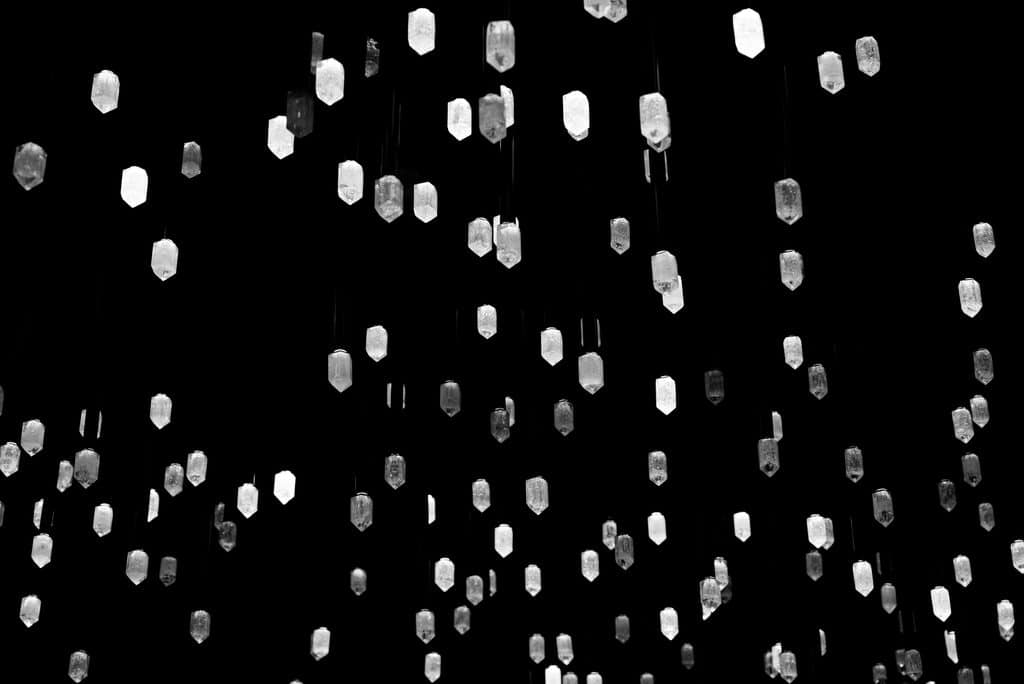 TeamLab Planets vs Borderless