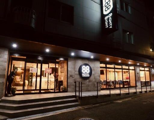 HOTEL88 Shinsaibashi Osaka: Family-Friendly Hotel Near Dotonbori