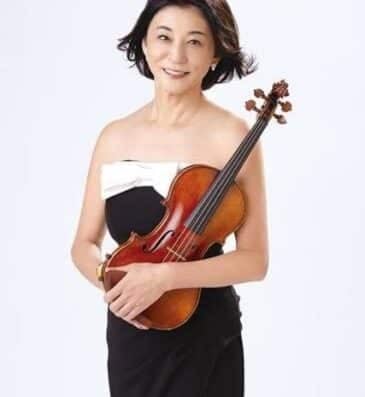 Chisako Takashima 12 Violinists