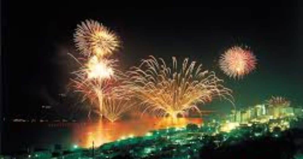 Hokkaido Shimbun Autumn Fireworks