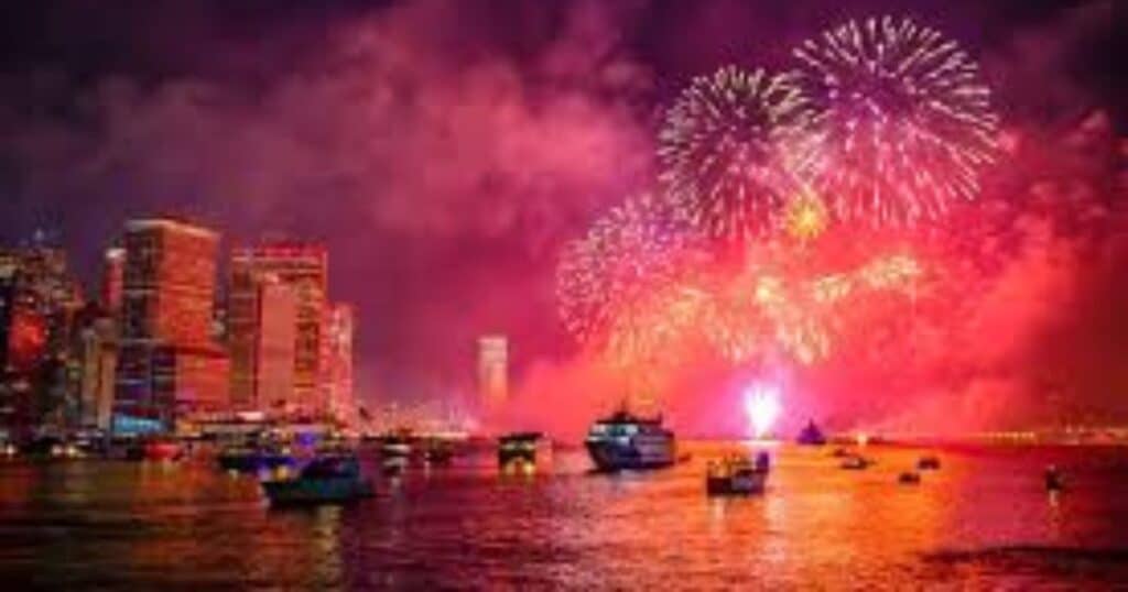Marine Rouge Fireworks Cruise