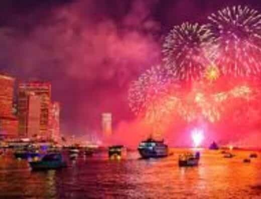 Marine Rouge Fireworks Cruise