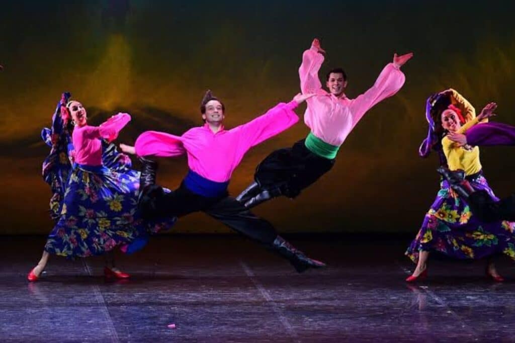 Moiseyev Ballet Tokyo