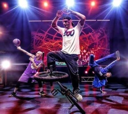 Pop Circus Yamaguchi Performance