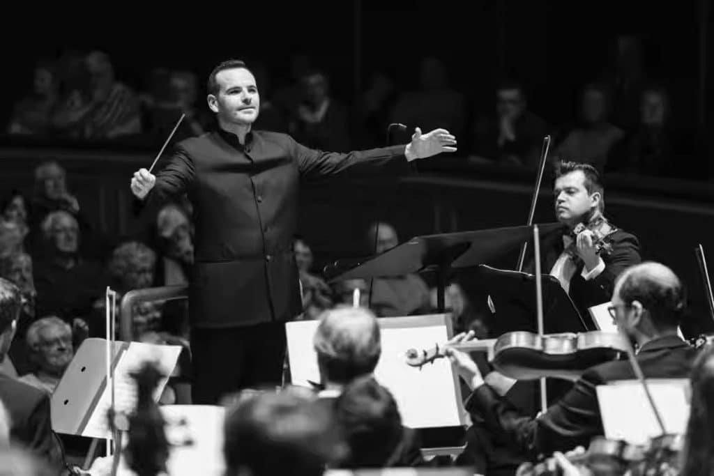 Tokyo Philharmonic Lionel Bringuier