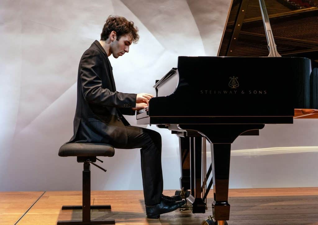 Alexander Kantorow Tickets