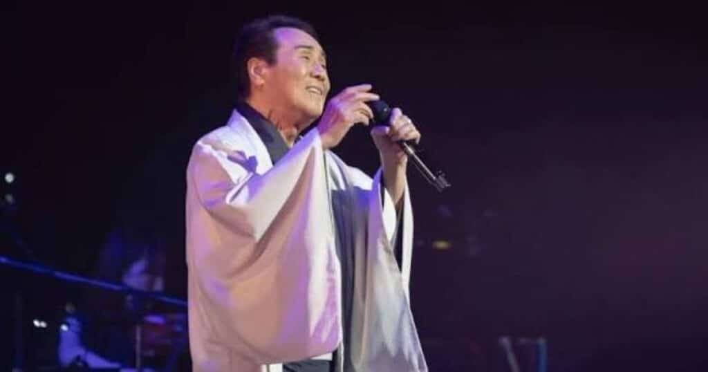 Hiroshi Itsuki Christmas Tokyo