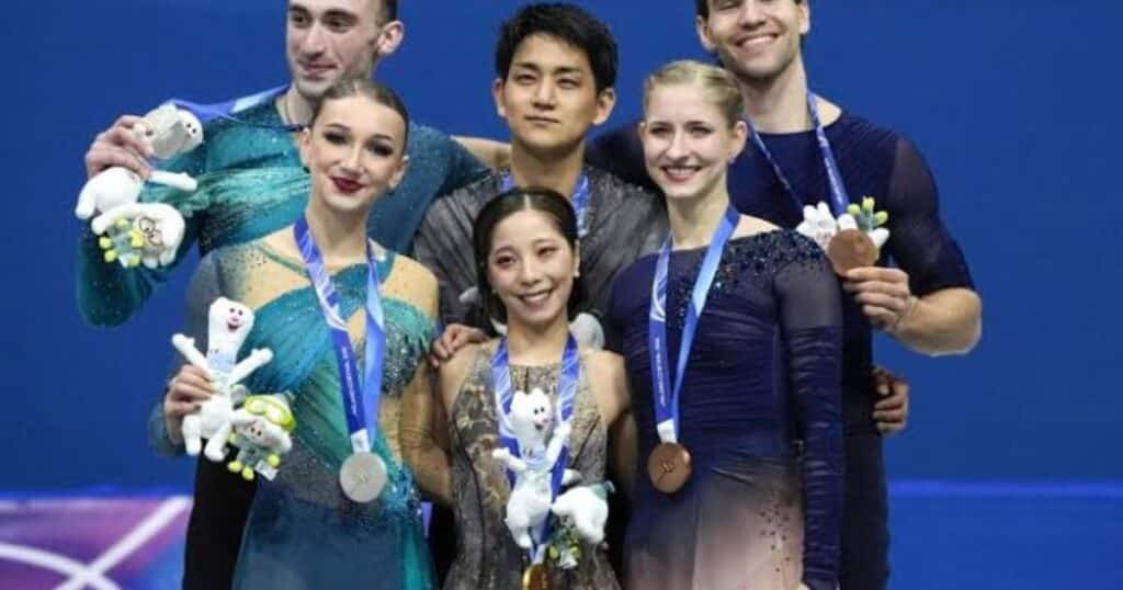 Japan Medalists on Ice